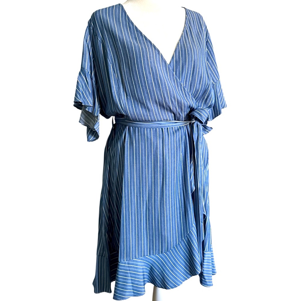City Chic, striped, cornflower blue dress. Size 18. Gently Used.